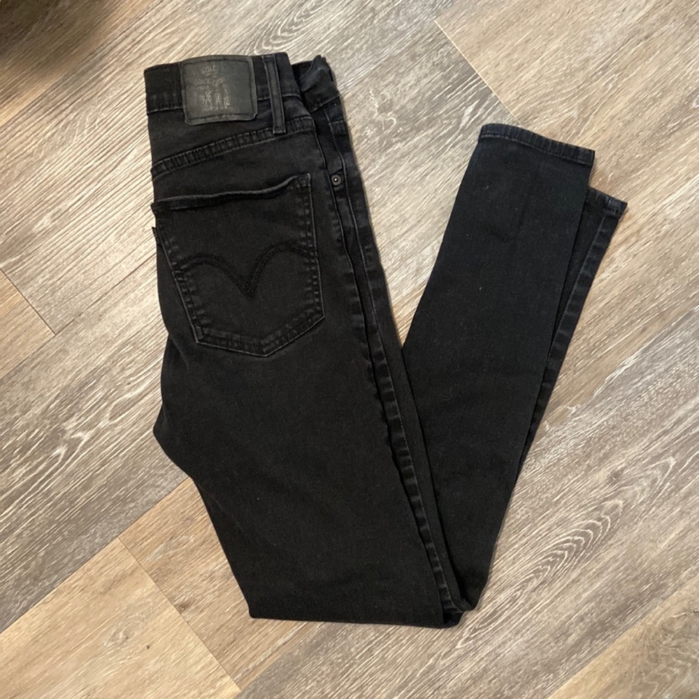 Black Levi Jeans